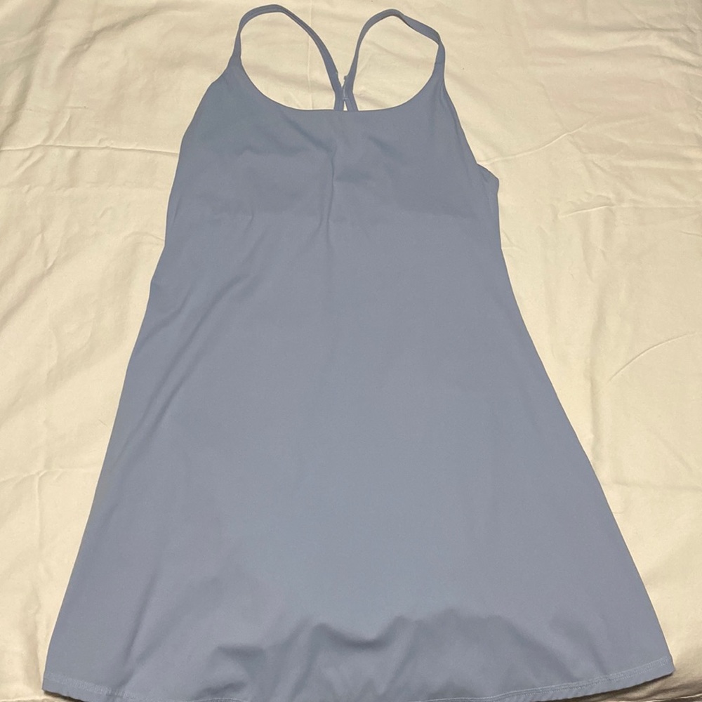 HALARA tennis summer dress, built-in bra and shorts with pockets